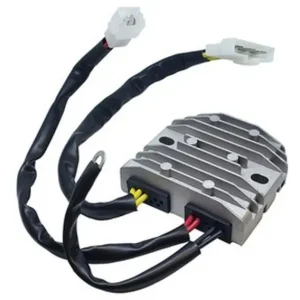 DZE REGULATOR NAPIĘCIA KTM DUKE 125 ‘11-‘16; DUKE 200 ‘12-‘19; DUKE 250 ‘15-16, DUKE 390 ‘13-‘17; HUSQVARNA 401 ‘18-‘19 (OEM 901 Taniej