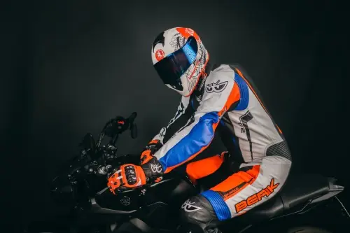 Wyjątkowa oferta Kombinezon BERIK RACE-X 1PC Fluo Red/Blue